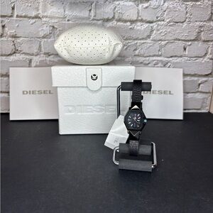 Diesel DZ5300 women's analog three-hand